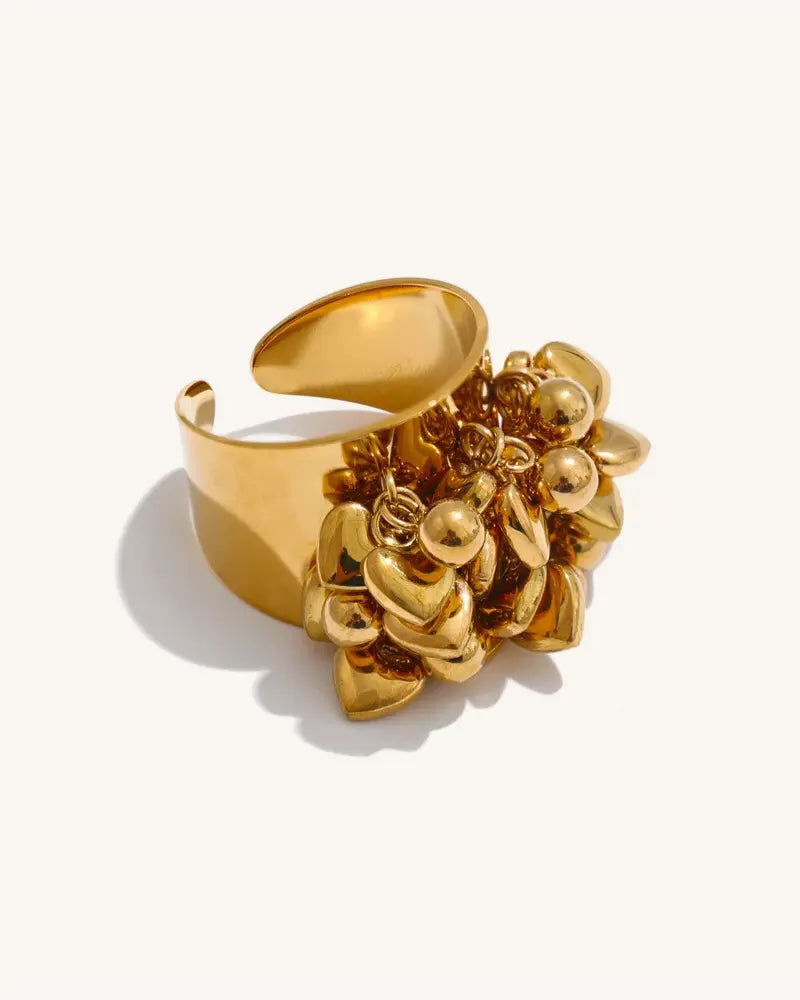 Anel Pingentes de Corações