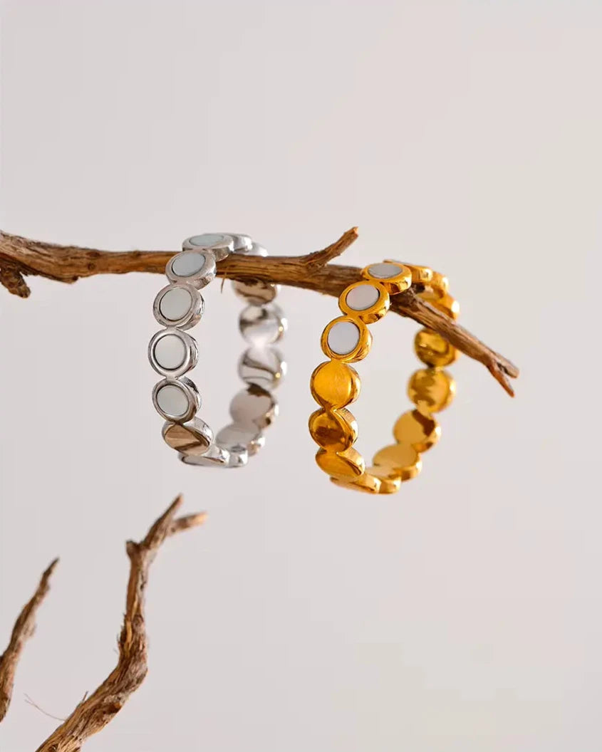 Anel Feminino JUVICI em Ouro 18k