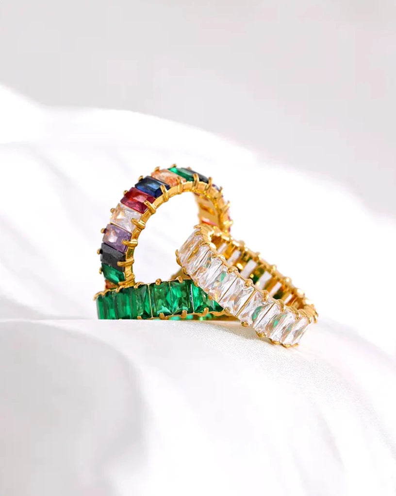 Anel Feminino JUVICI em Ouro 18k