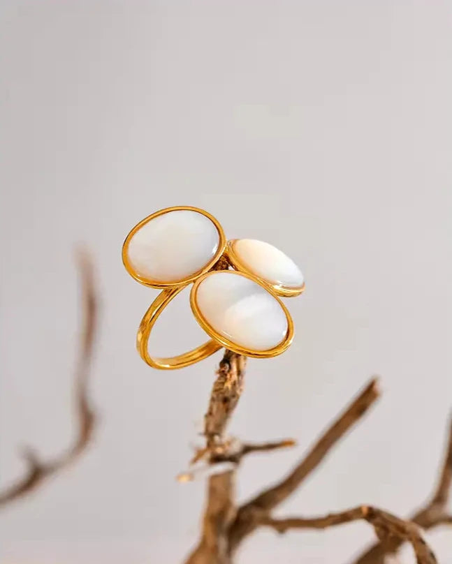 Anel Feminino JUVICI em Ouro 18k