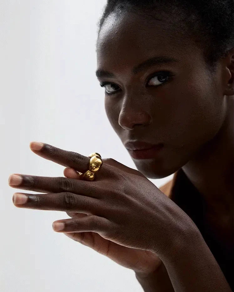 Anel_Feminino_JUVICI_Flor_Chamativo_de_Ouro_18k_ou_Prata_Esterlina
