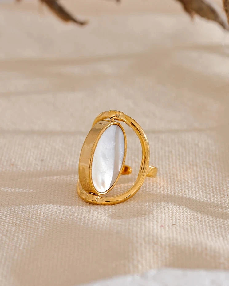 Anel_Feminino_JUVICI_Grande_Concha_Natural_em_Ouro_18k
