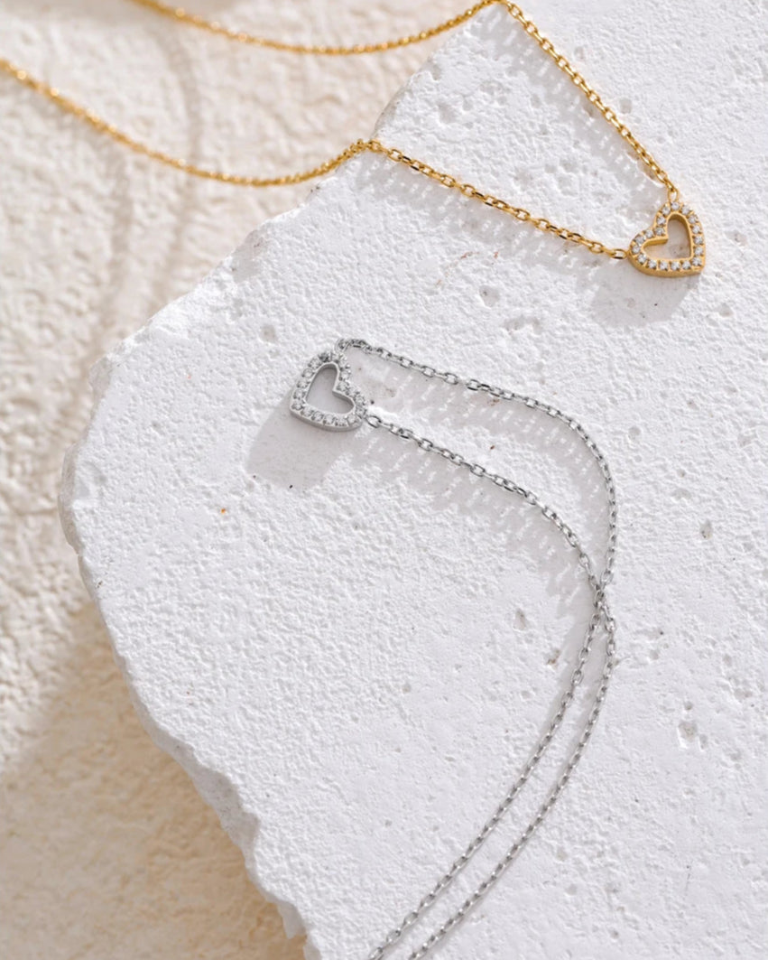 Colar Coração Strass