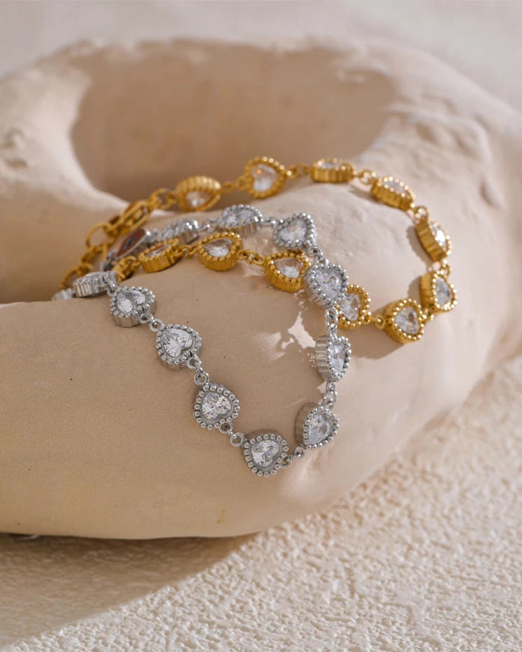 Pulseira Corações de Zircônia