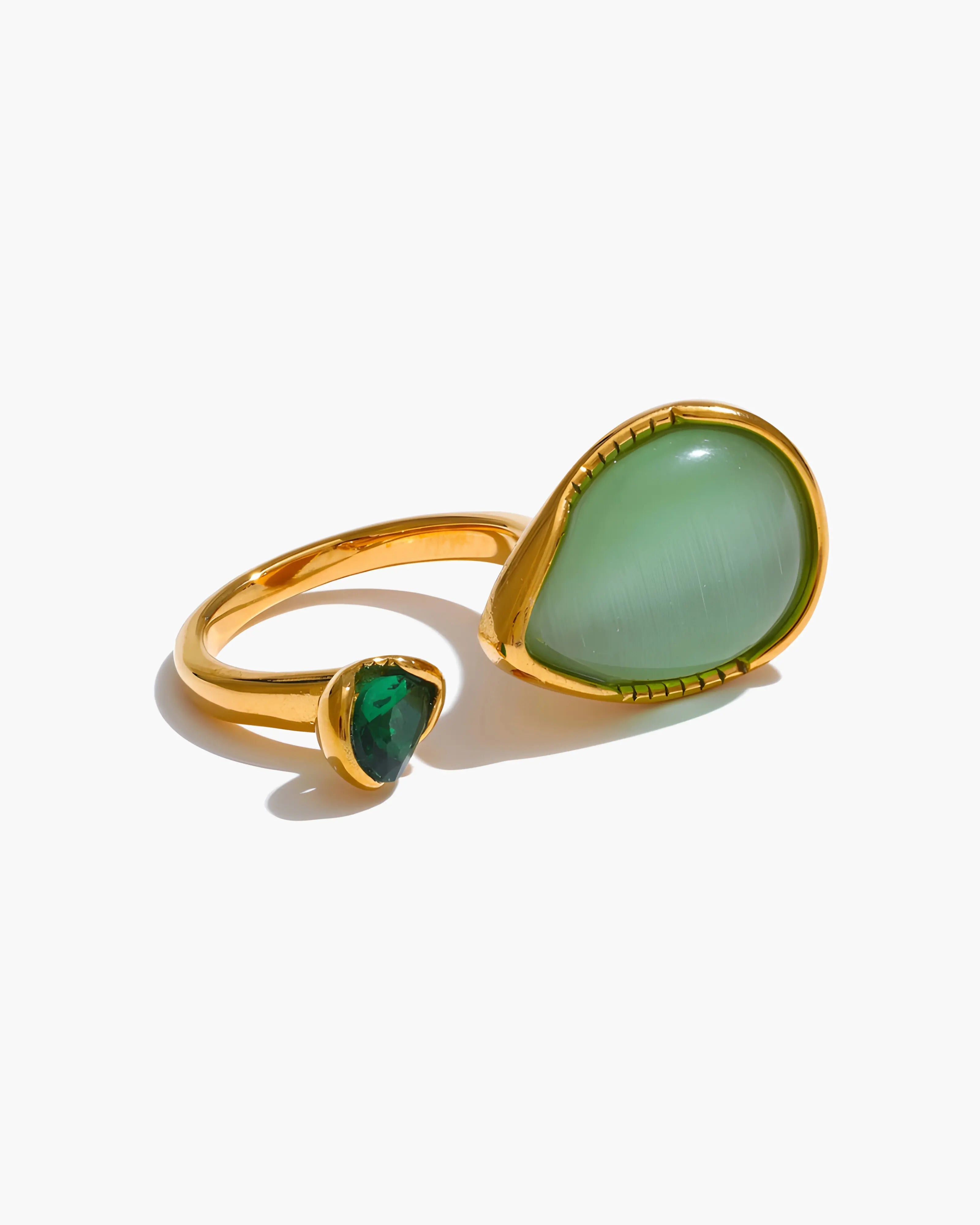 Anel Gota Pedra Natural & Zircônia