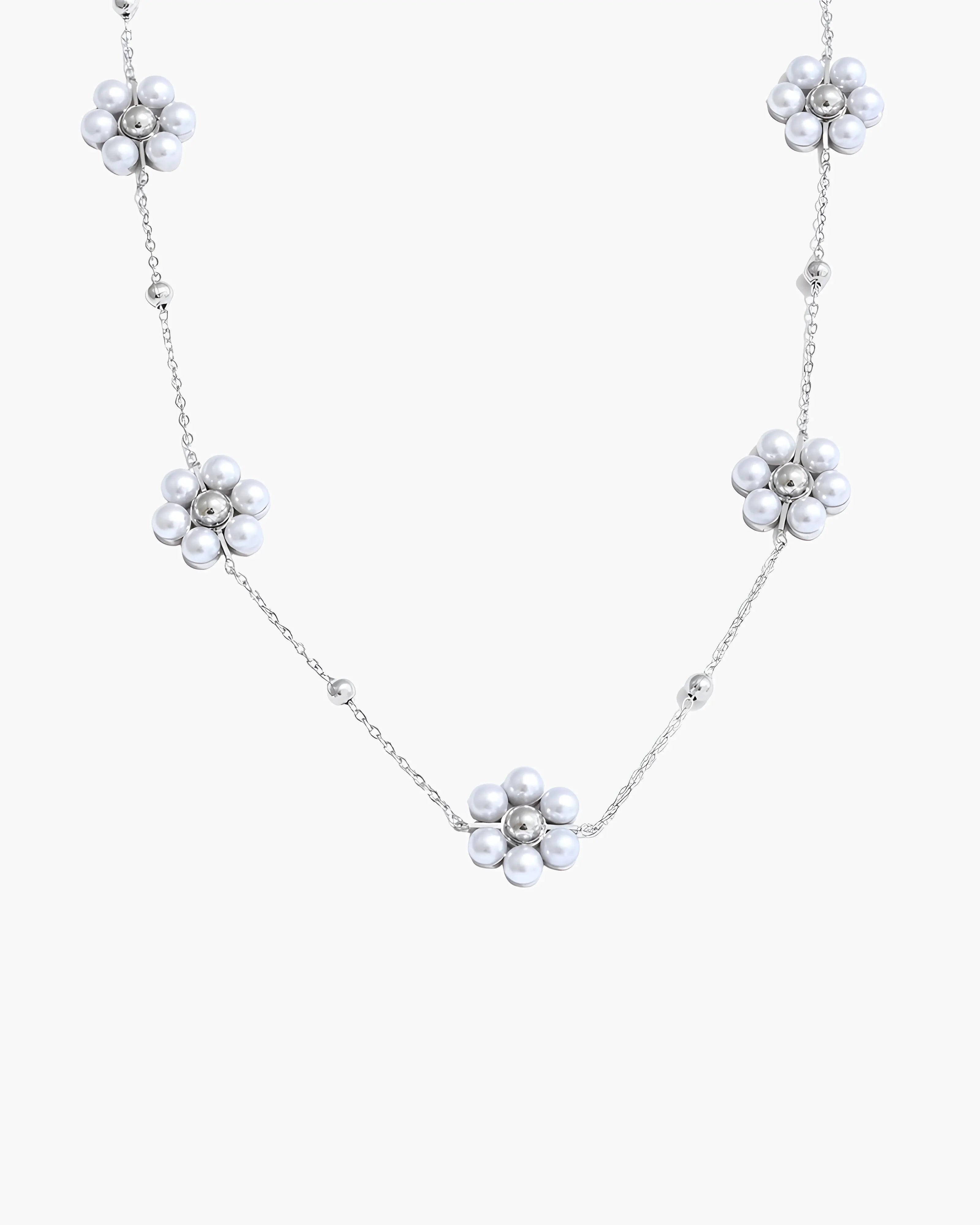 Colar Flores de Pérolas