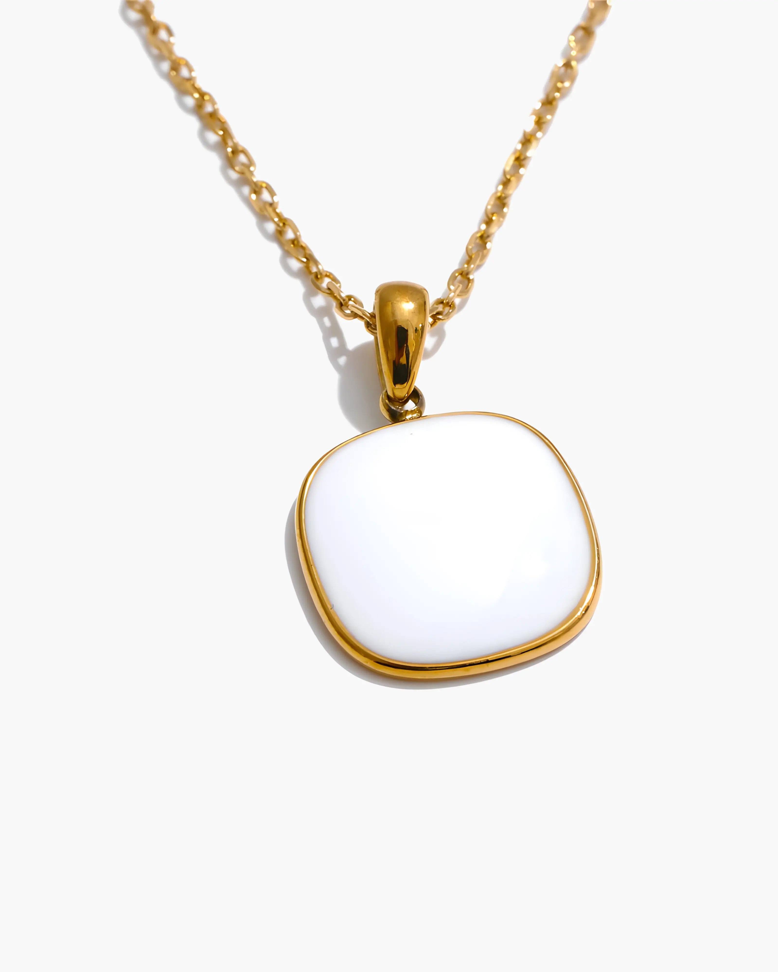 Colar Square Esmaltado