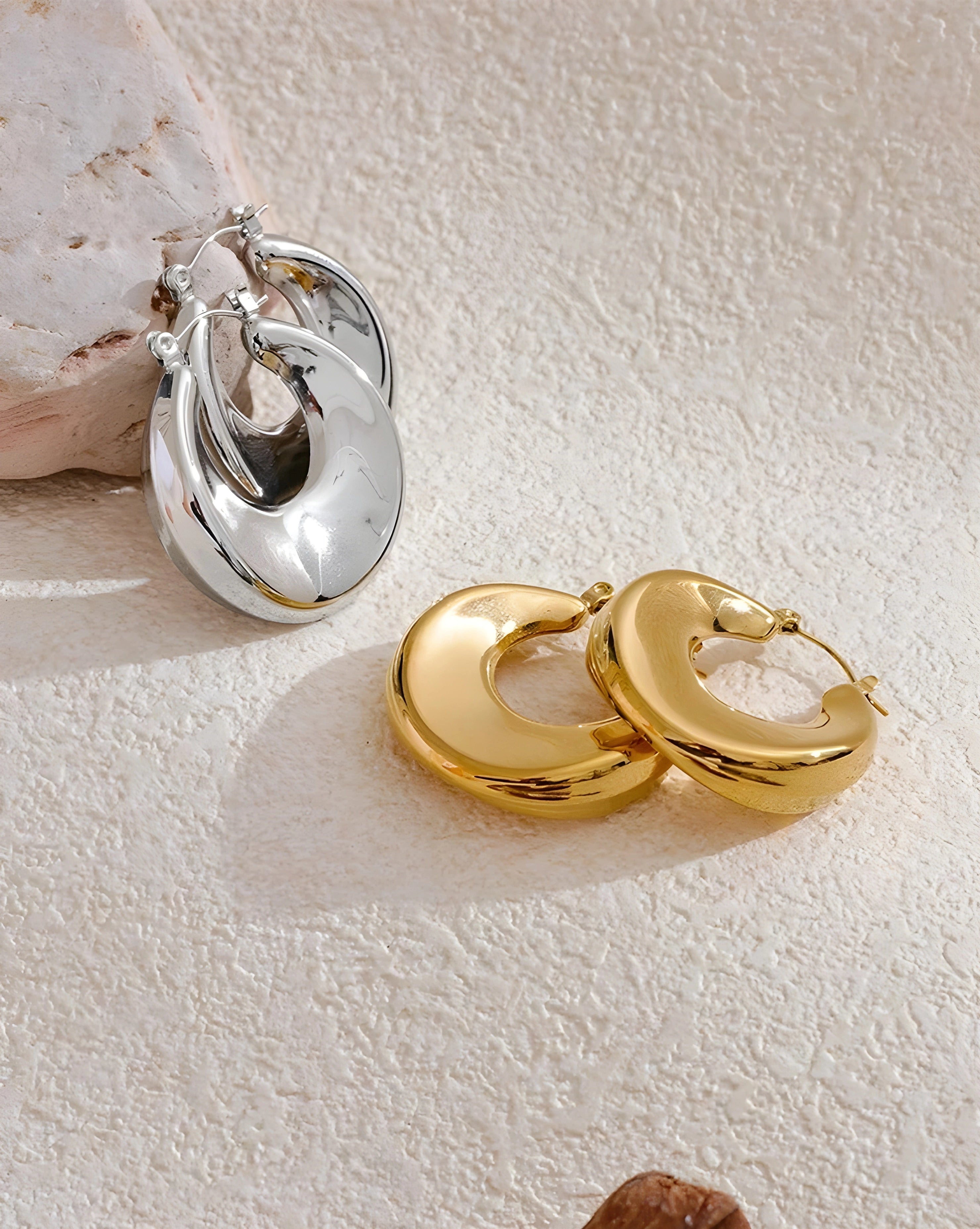 Brinco de Argola Domo Curvo