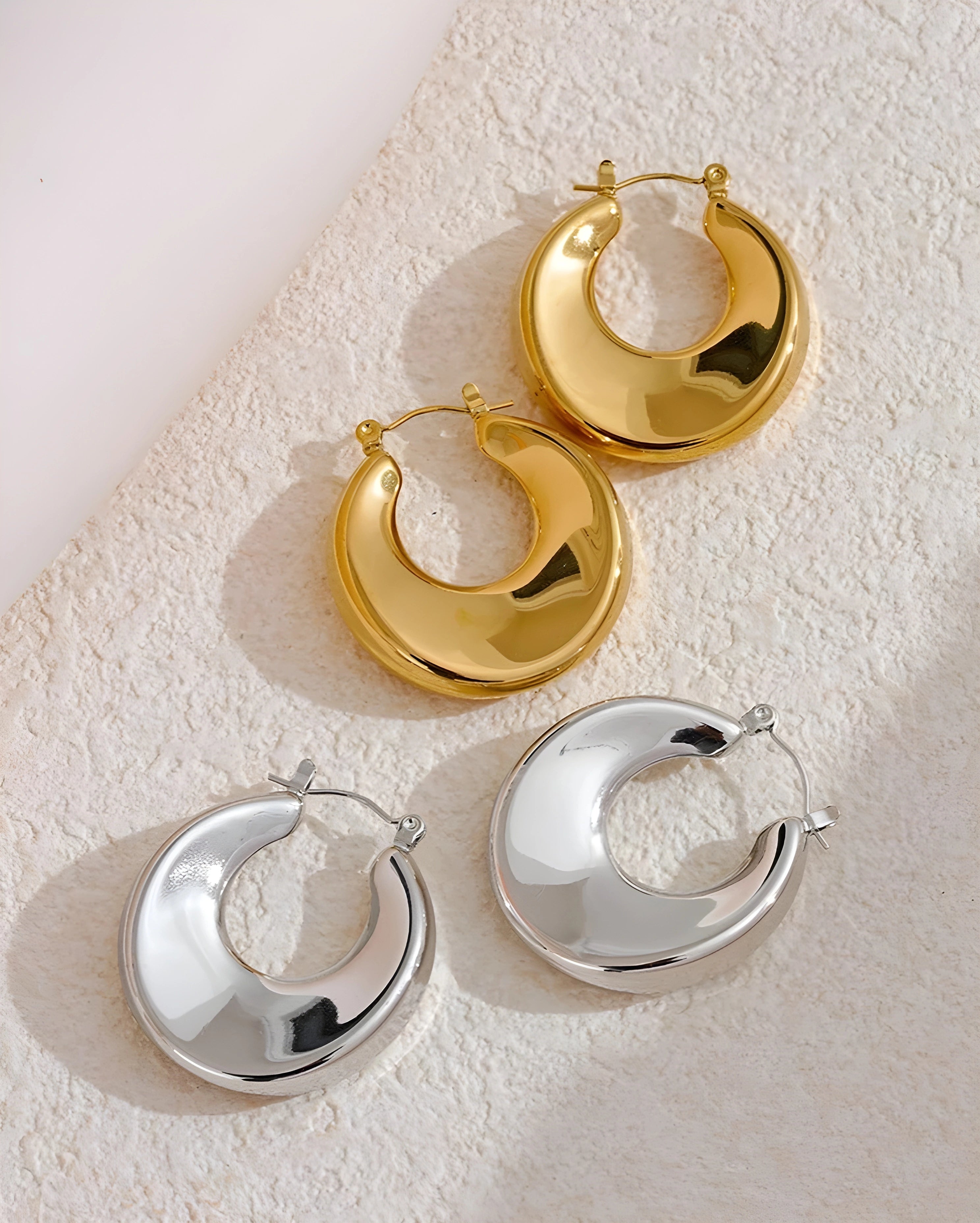 Brinco de Argola Domo Curvo