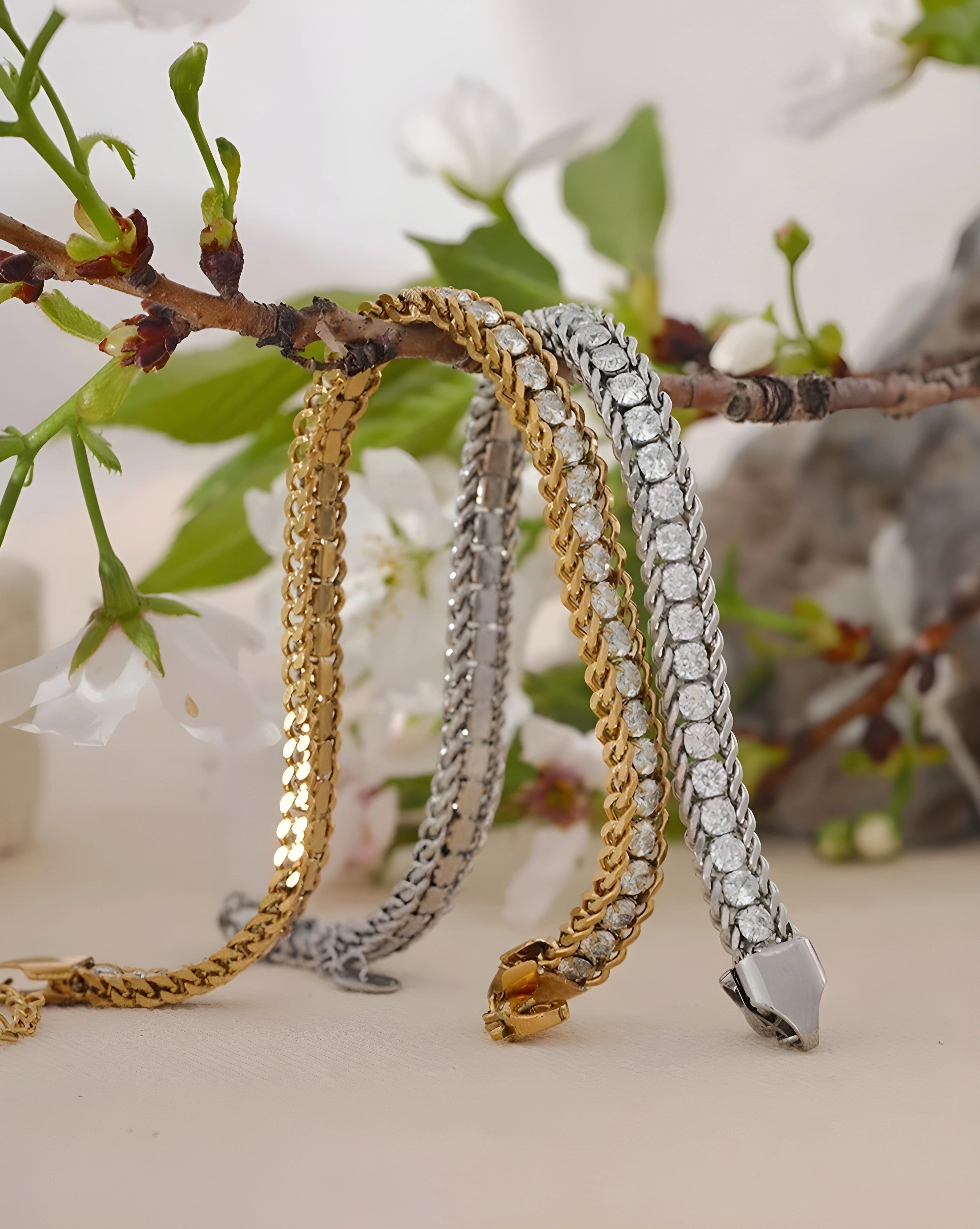 Pulseira Cravejada Fechada