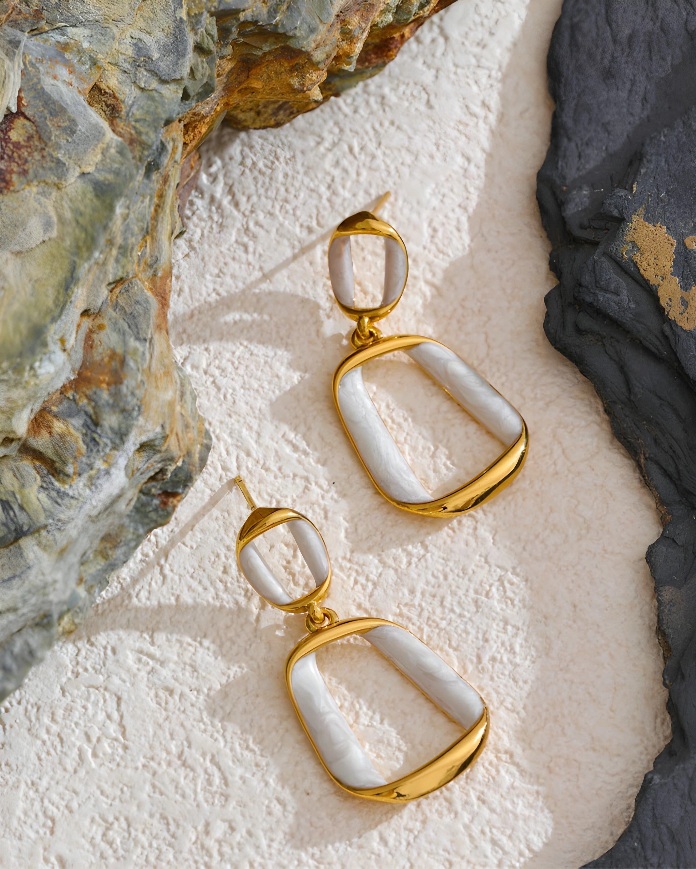 Brinco Chaleur Esmalte Branco