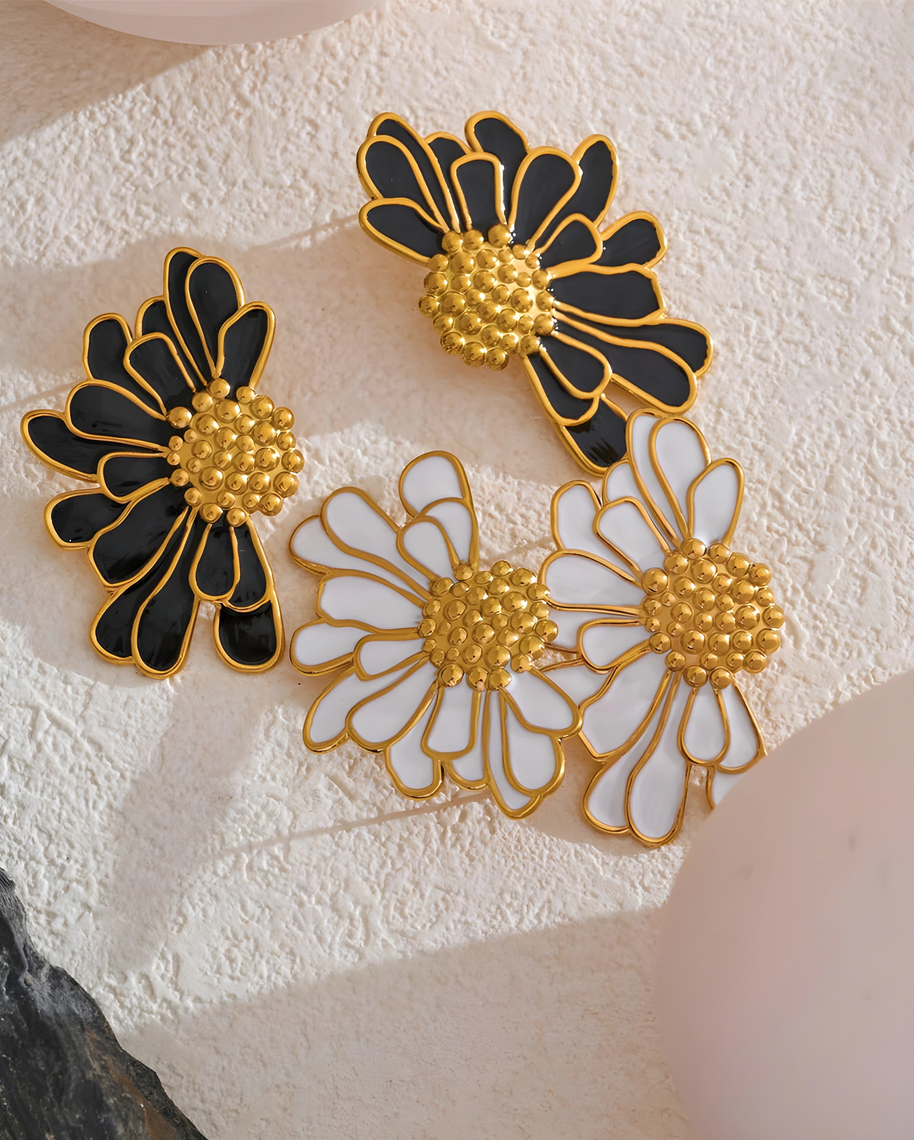 Brinco Esmaltado Flor State