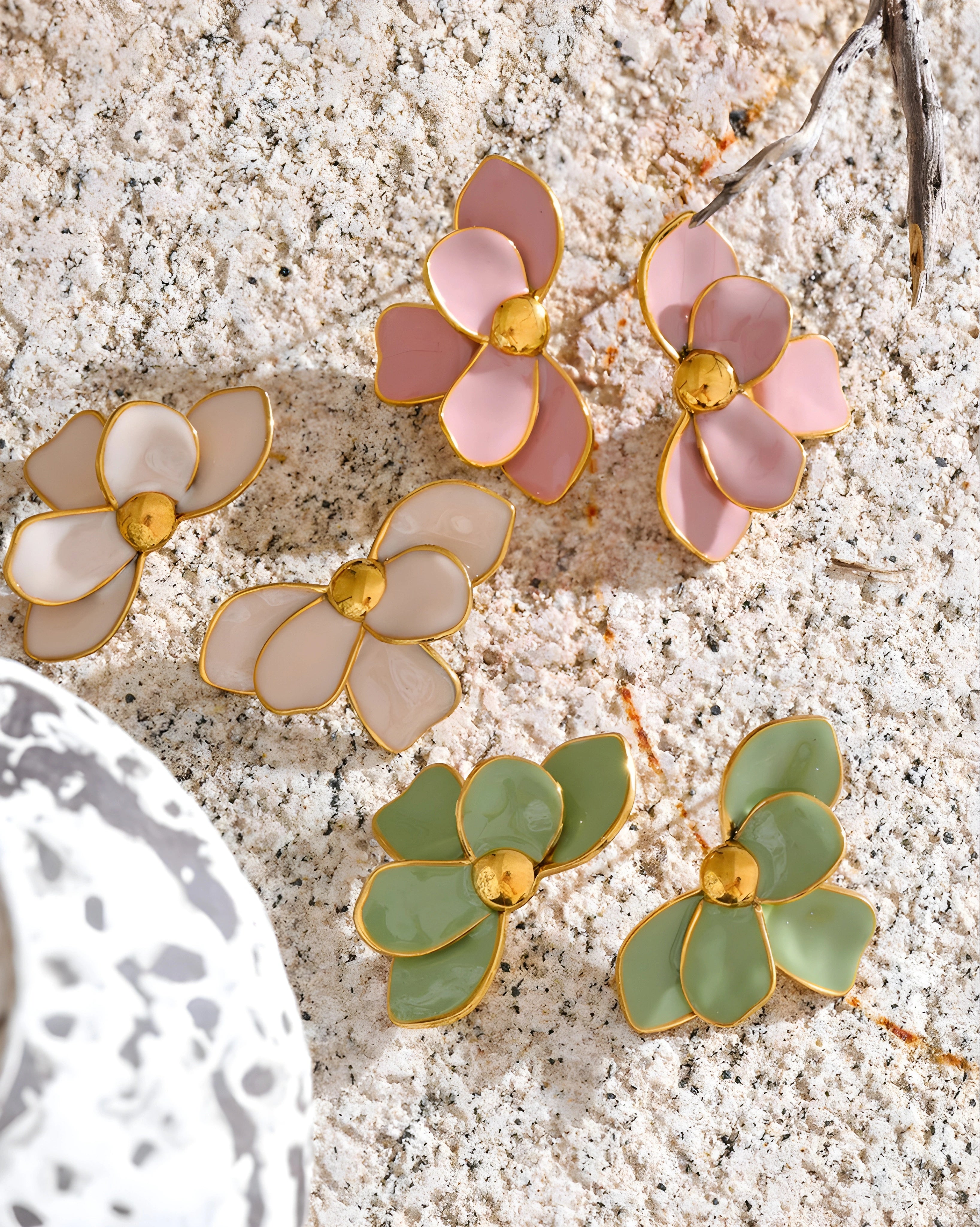 Brinco Pétalas Esmaltadas