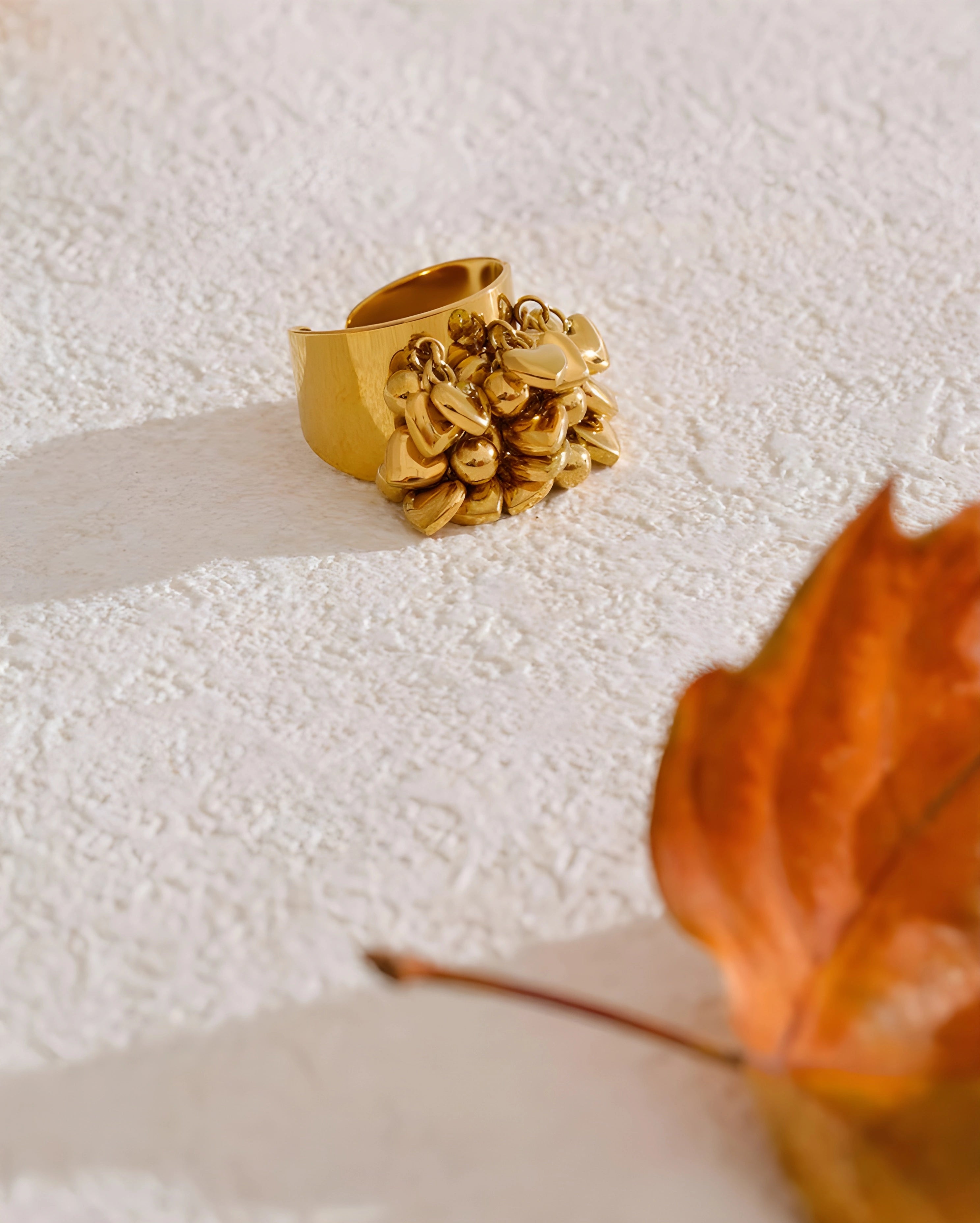 Anel Pingentes de Corações