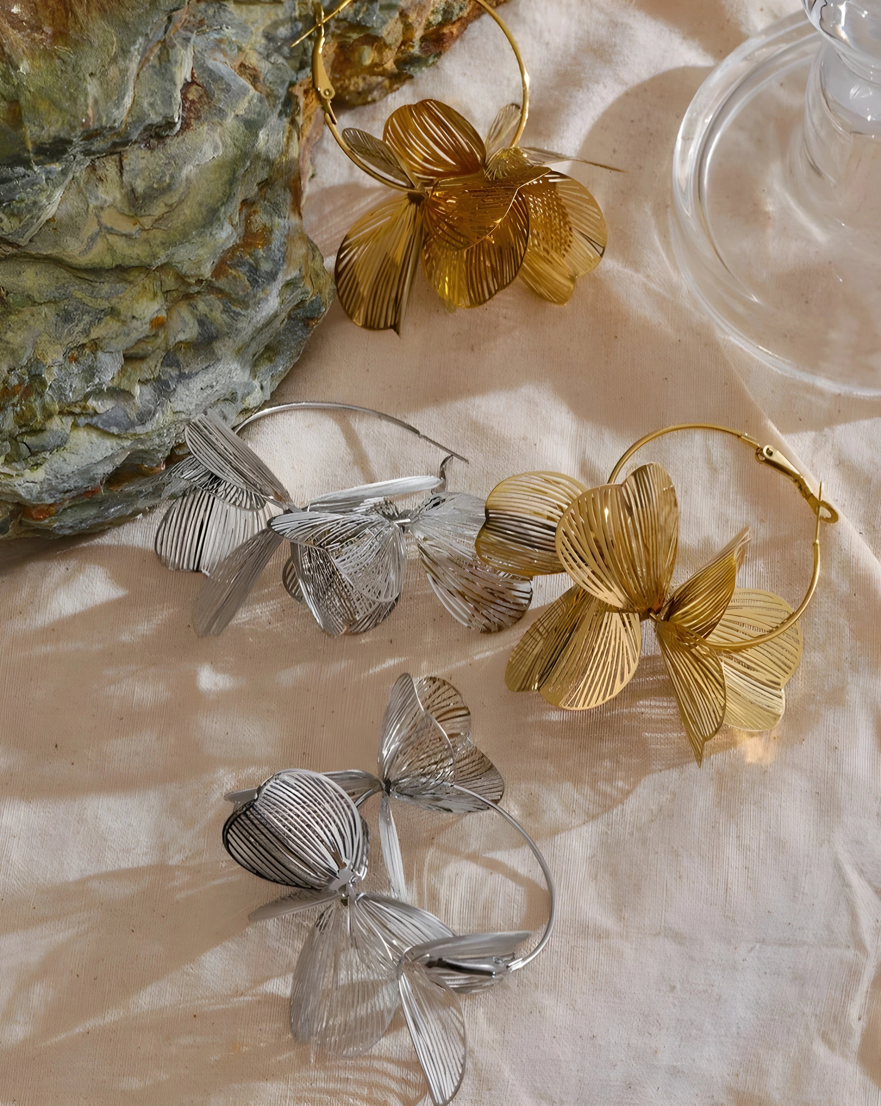 Brinco de Argola Flor Boho