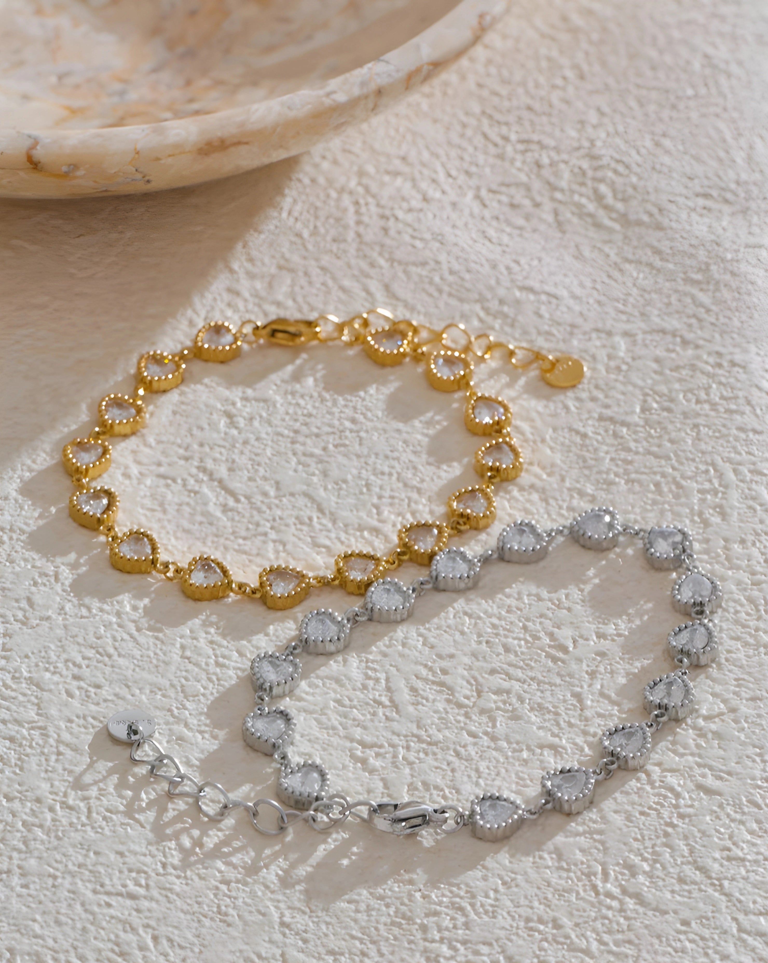 Pulseira Corações de Zircônia