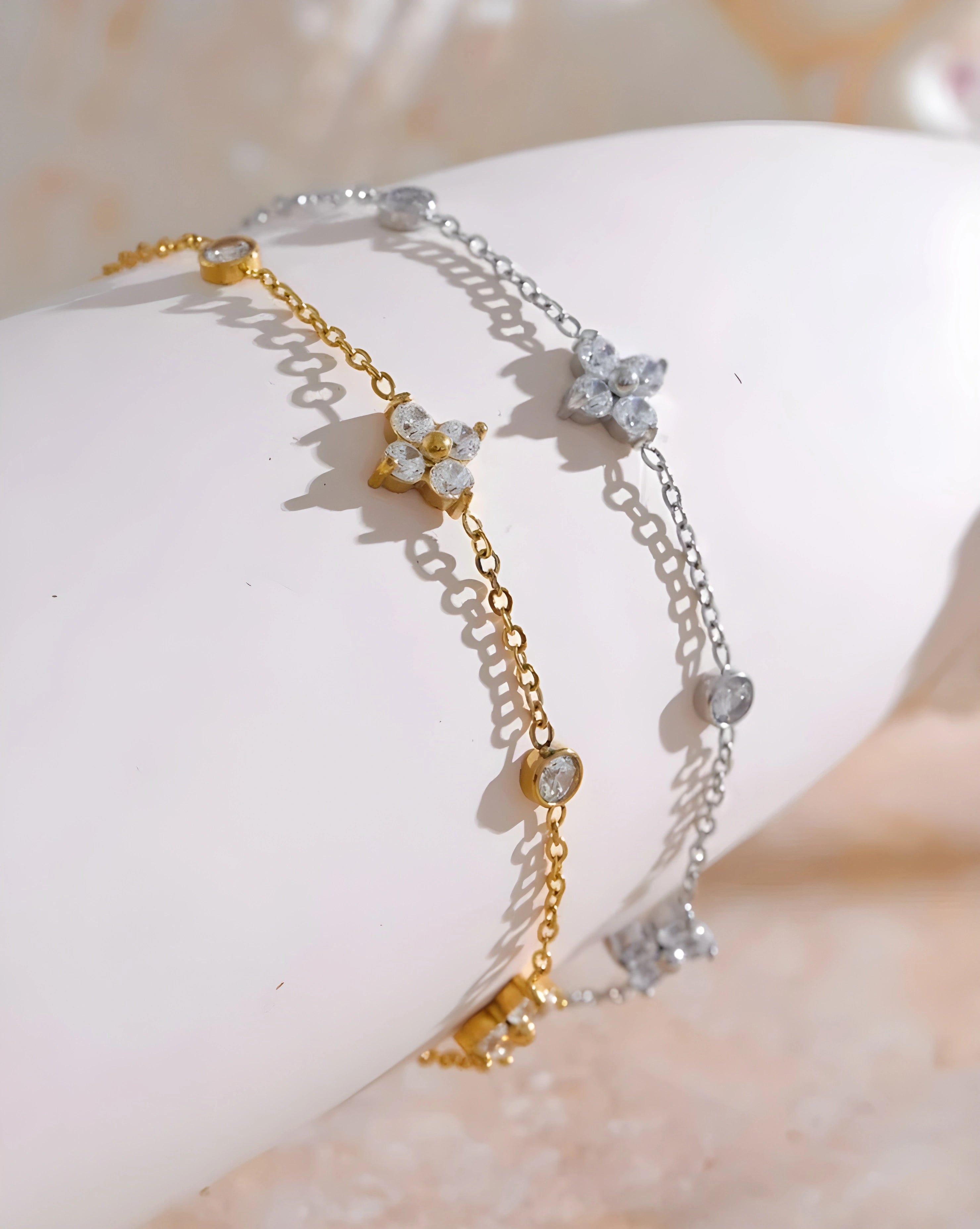 Pulseira Flor de Zircônia