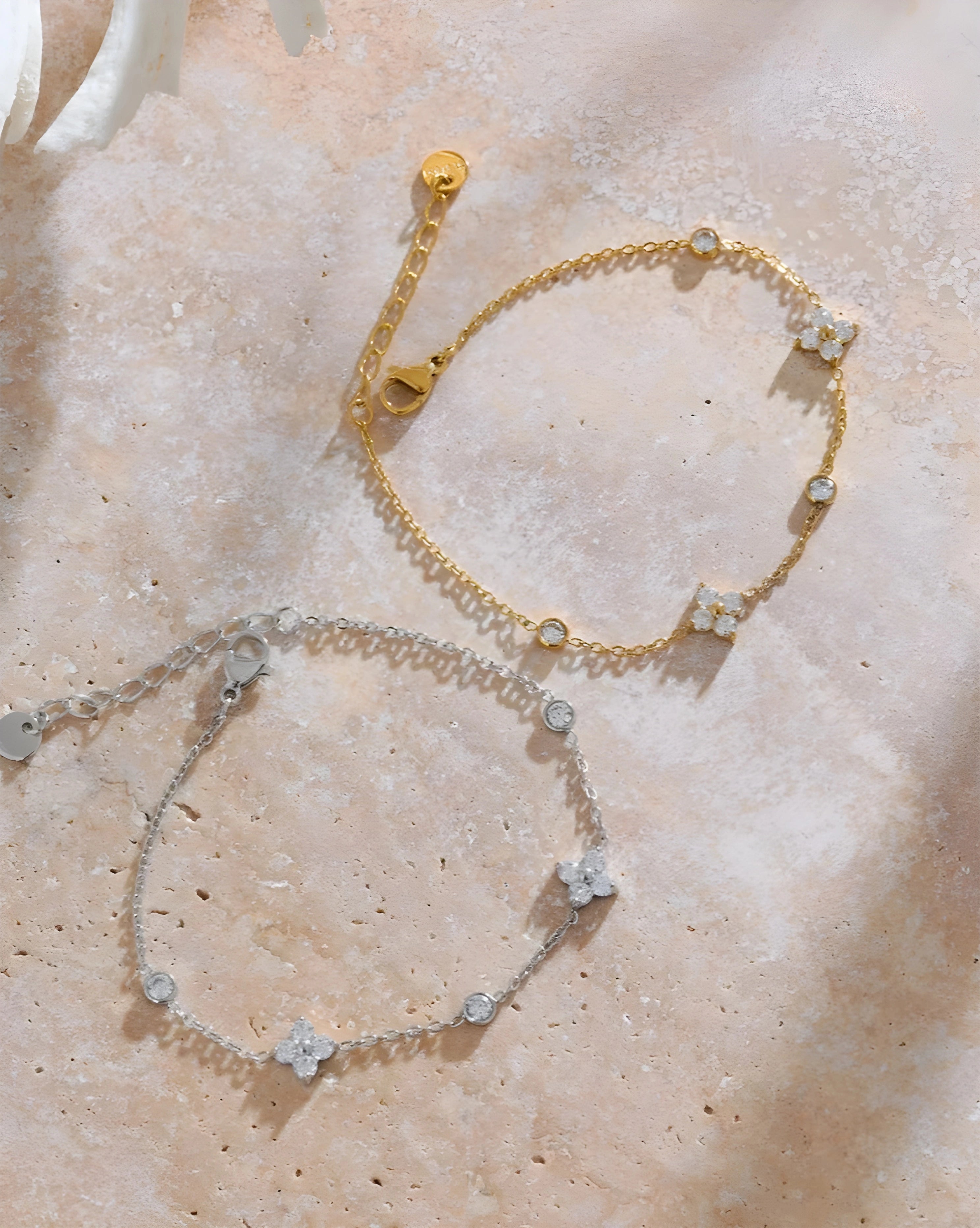 Pulseira Flor de Zircônia