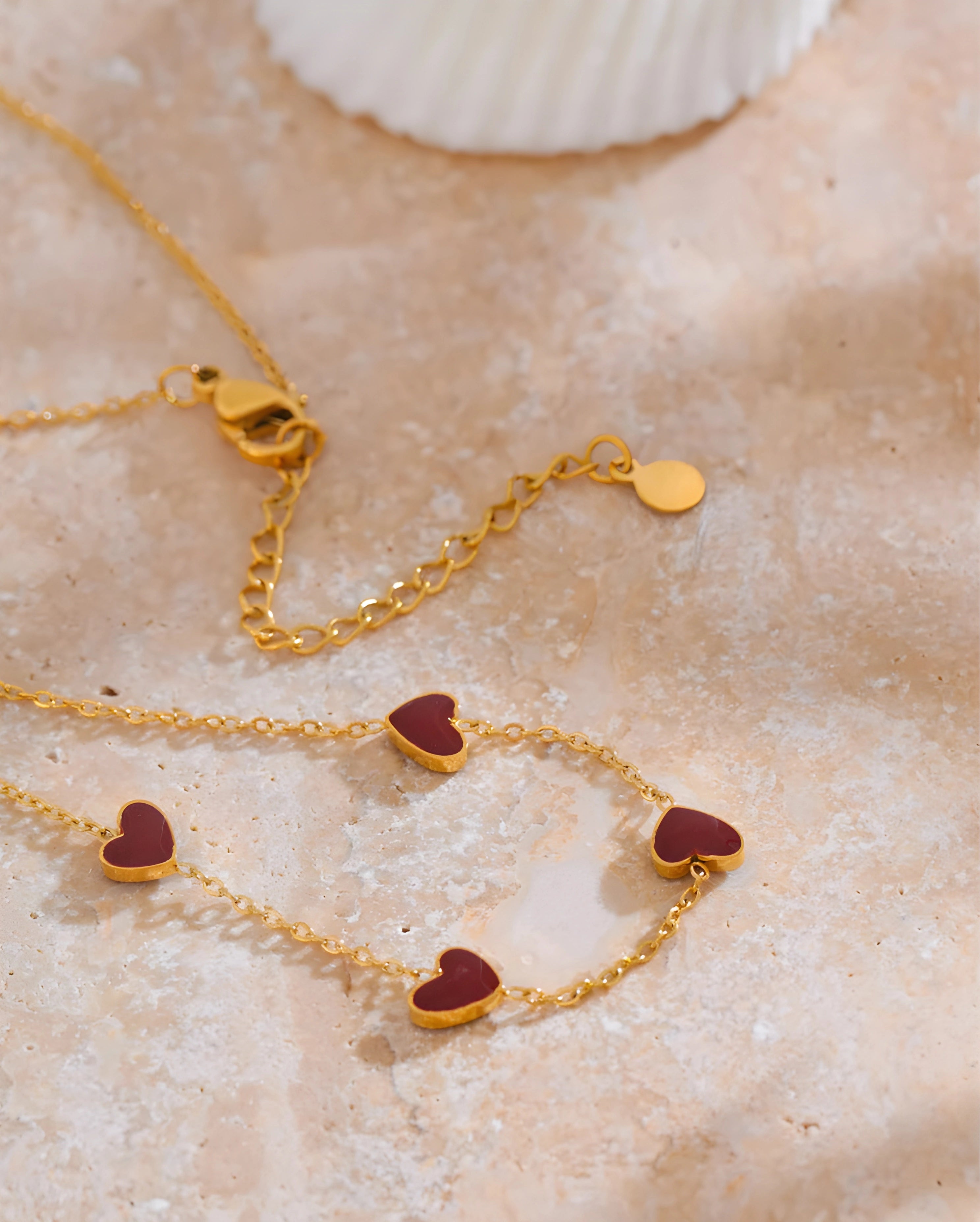 Colar Corações Esmaltados