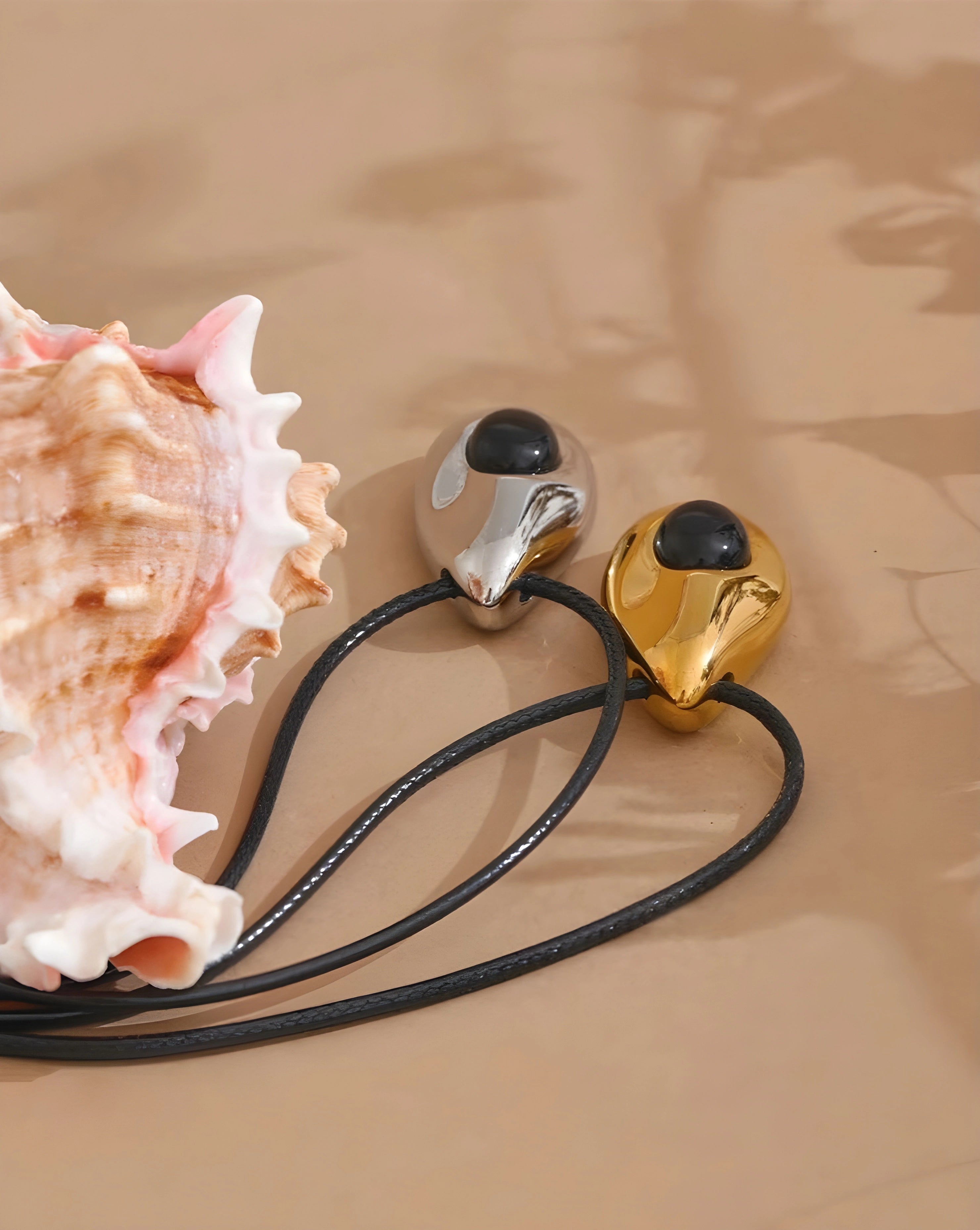 Colar Ágata Cordão de Couro