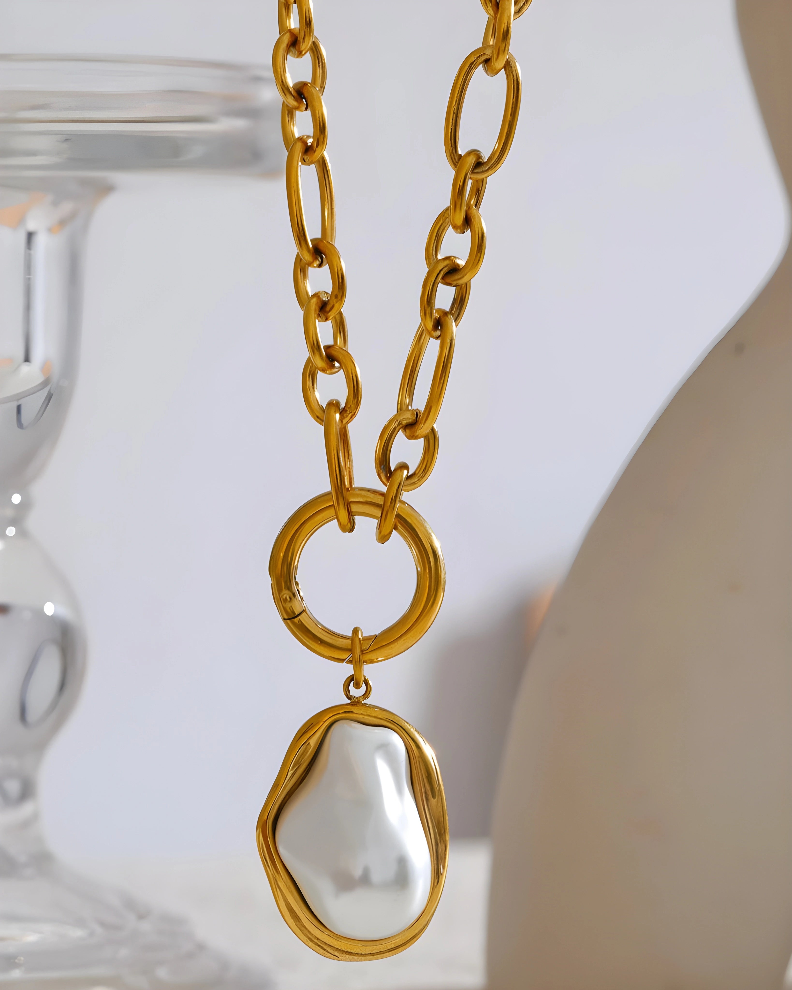 Colar Barroco Vintage