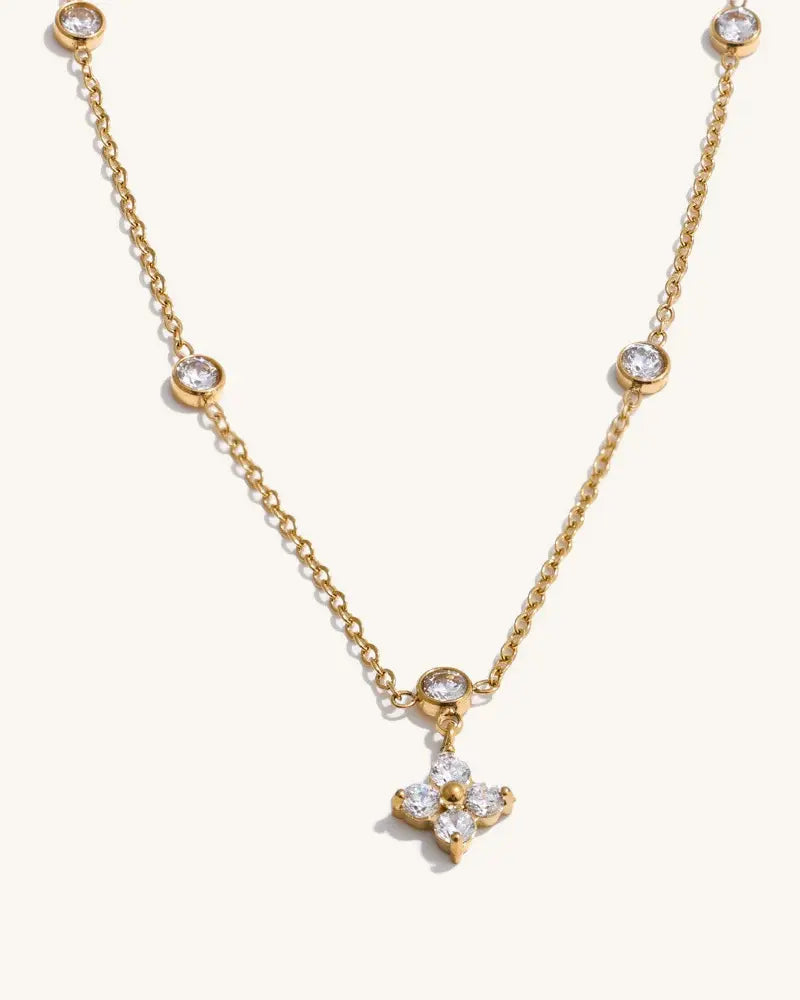 Colar Flor de Zircônia