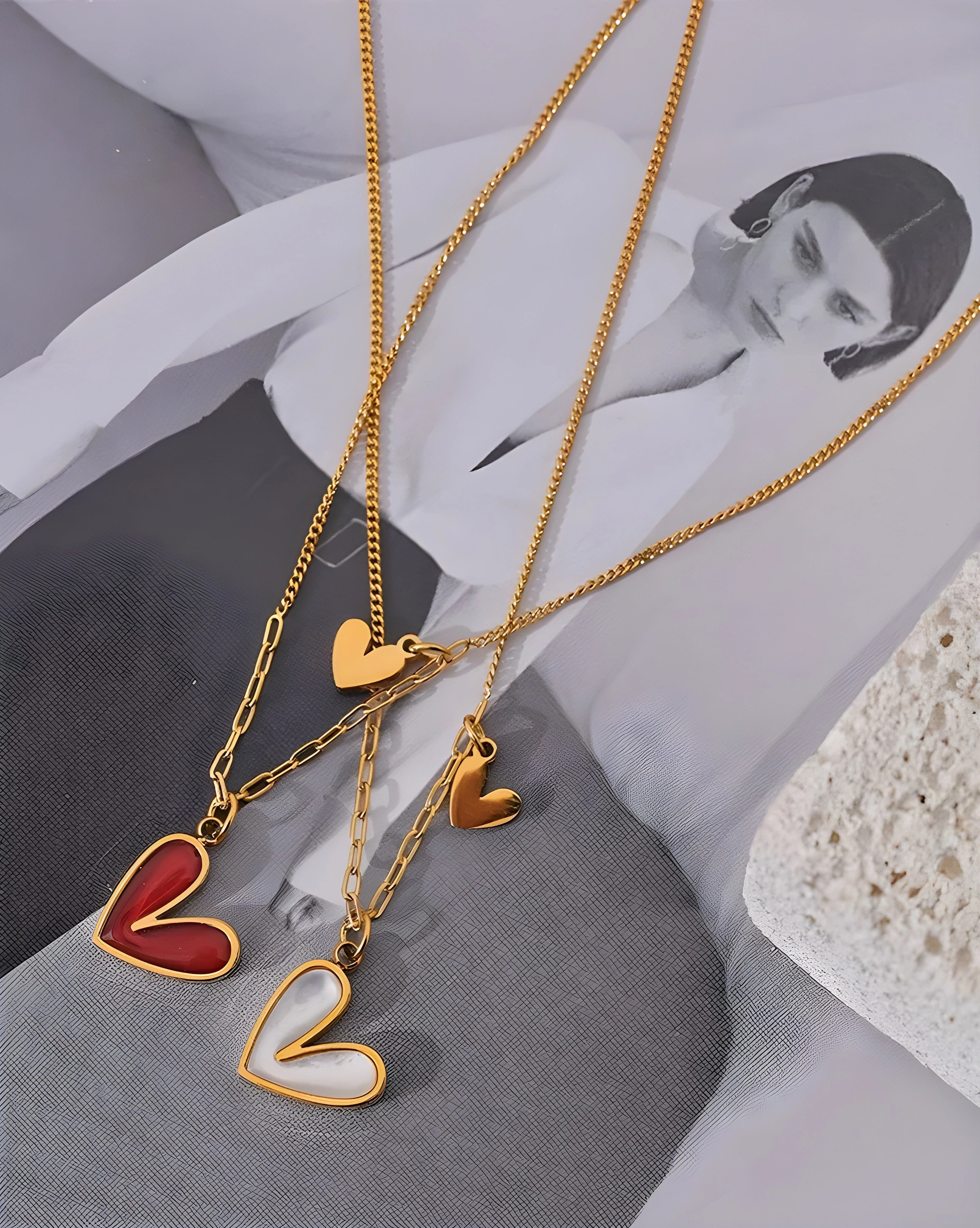 Colar Coração Vintage