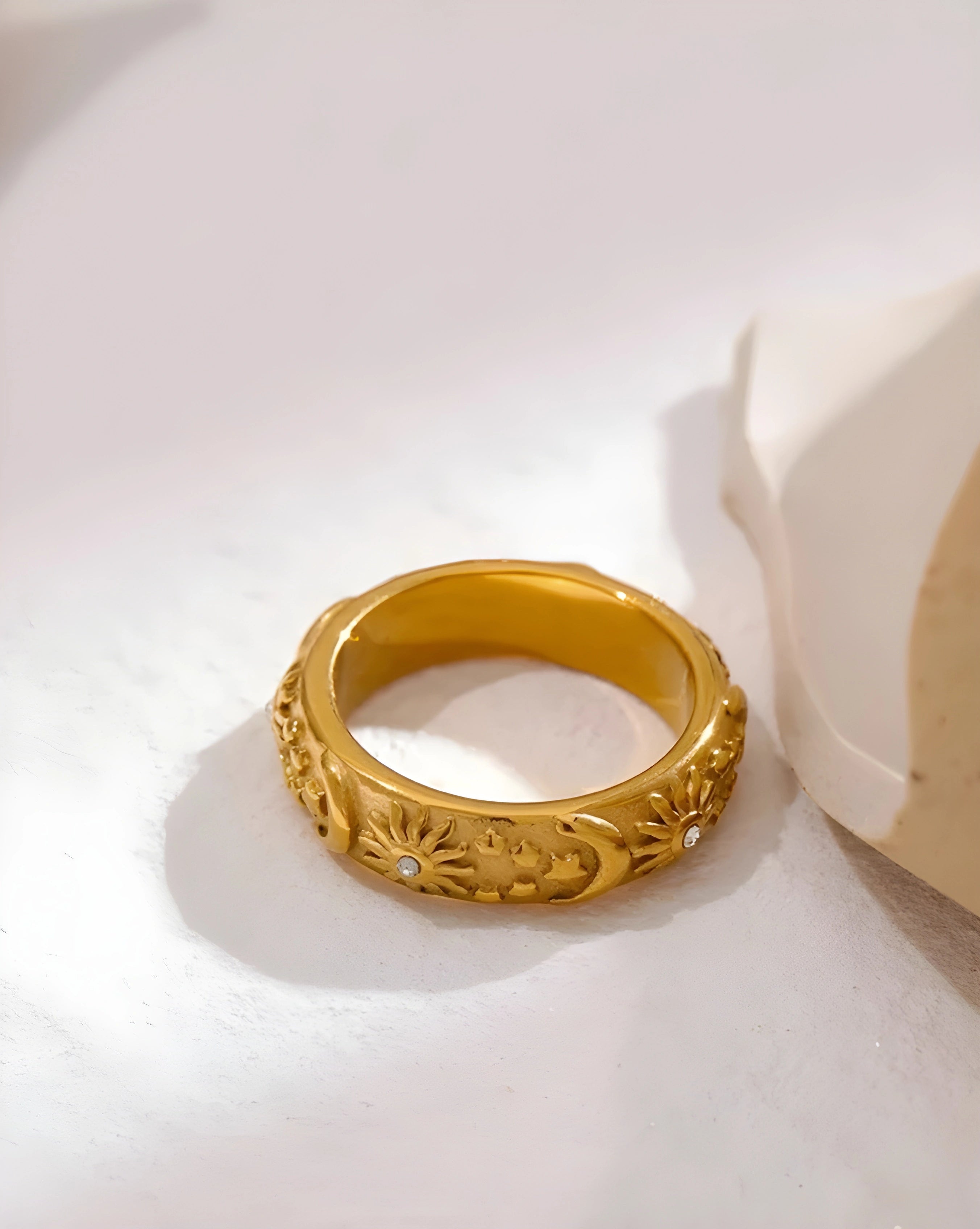 Anel Sol & Lua Celestial