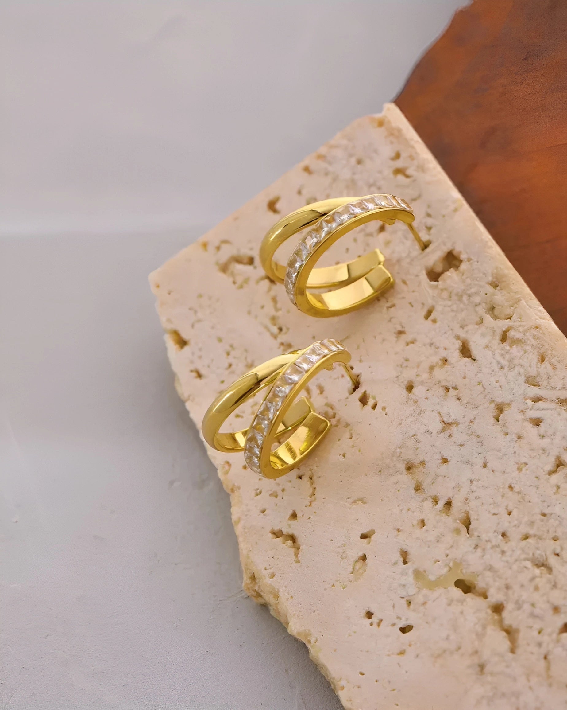 Brinco de Argola Dupla Strass